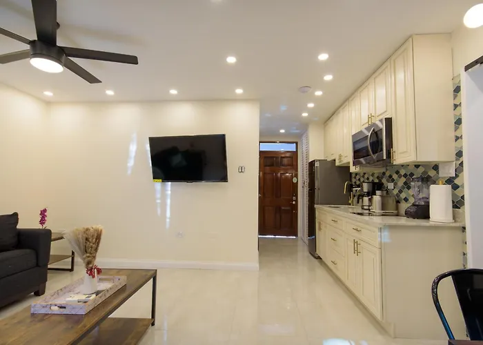 Beautiful 1 Bedroom 14 At Sandcastles Aparthotel 3*