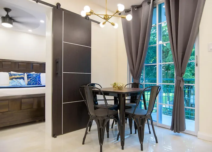 Aparthotel Beautiful 1 Bedroom 14 At Sandcastles 3*