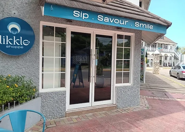 Beautiful 1 Bedroom 14 At Sandcastles 3*